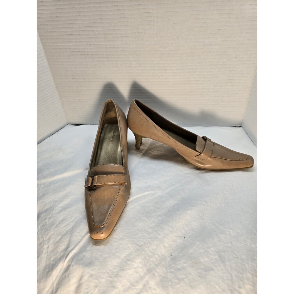 Predictions Womens Low Heel Slip-on Size US 7.5 Tan Shoes Buckle See Desc & Pics
